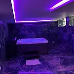 Golden Blue - Jacuzzi 酒店 鲁昂
