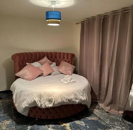 Golden Blue - Jacuzzi