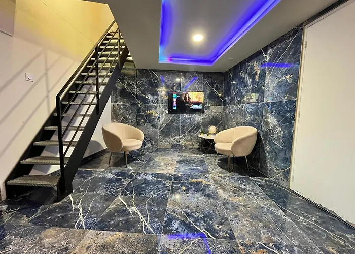 Golden Blue - Jacuzzi Hotel Rouen